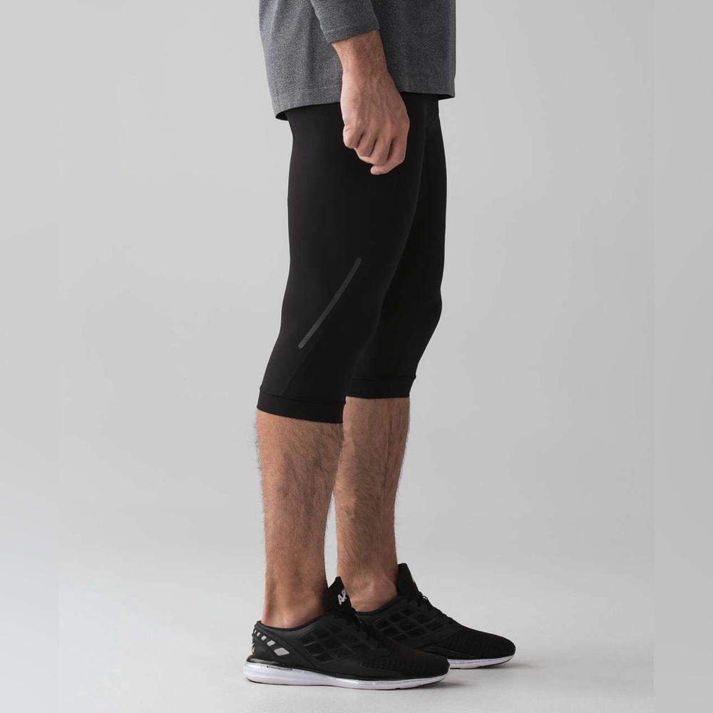 Lululemon Men’s Tight Stuff Shorts in Black XL